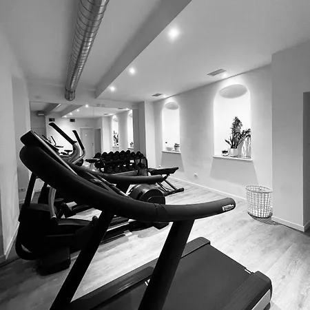 The Ambassador By Palazzo Monga Apartment