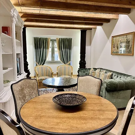 The Ambassador By Palazzo Monga Verona